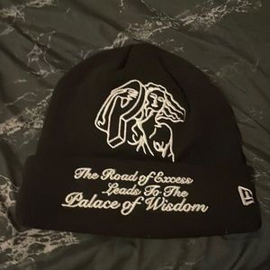 Palace new era beanie
